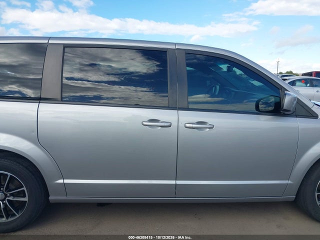 46308415 :رقم المزاد ، 2C4RDGBG5JR180453 vin ، 2018 Dodge Grand Caravan Se Plus مزاد بيع
