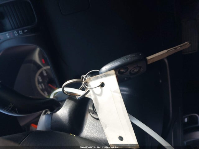 46308470 :رقم المزاد ، JHLRD68585C006619 vin ، 2005 Honda Cr-v Lx مزاد بيع