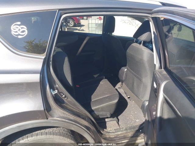 46308528 :رقم المزاد ، JTMZFREV1GJ063840 vin ، 2016 Toyota Rav4 Le مزاد بيع