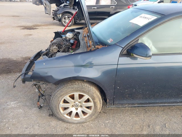 2005 Volkswagen Jetta Value Edition მანქანა იყიდება აუქციონზე, vin: 3VWPF71K45M633365, აუქციონის ნომერი: 46308532