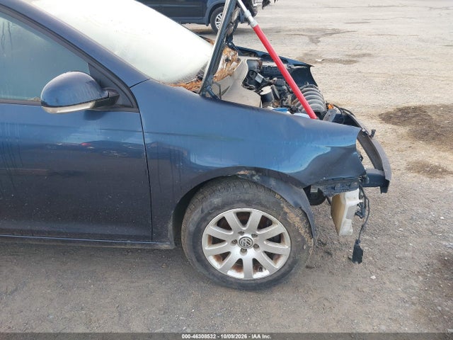 2005 Volkswagen Jetta Value Edition მანქანა იყიდება აუქციონზე, vin: 3VWPF71K45M633365, აუქციონის ნომერი: 46308532