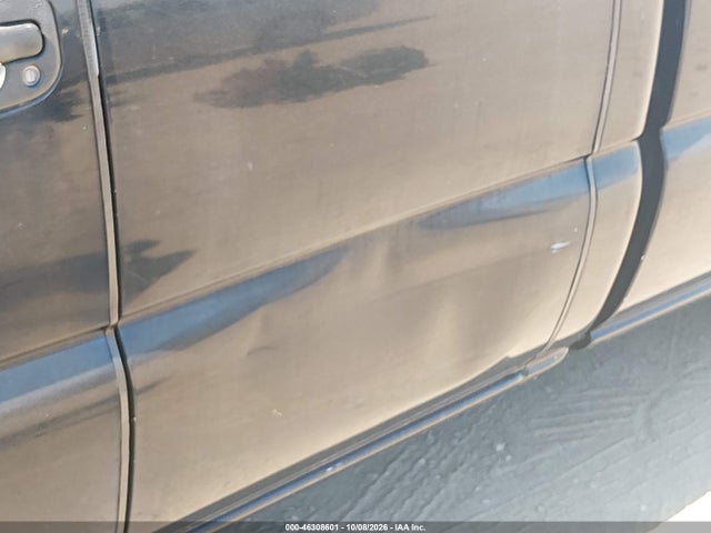 Продажа на аукционе авто 2002 Chevrolet Silverado 1500, vin: 2GCEC19W621298250, номер лота: 46308601