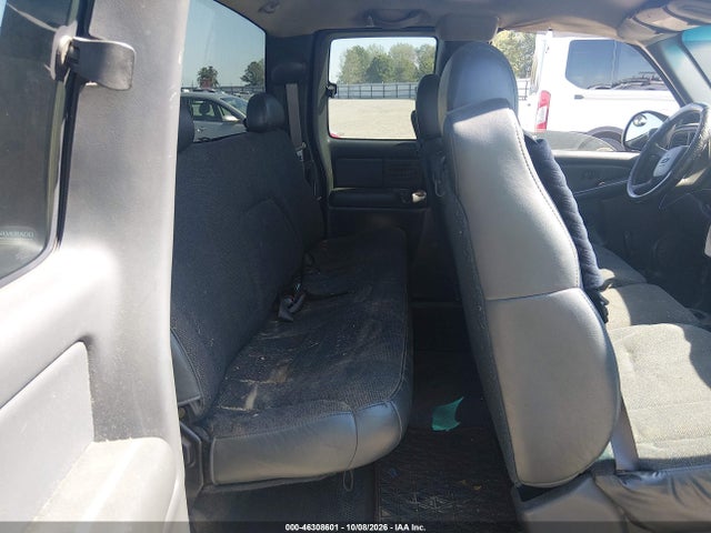 Продажа на аукционе авто 2002 Chevrolet Silverado 1500, vin: 2GCEC19W621298250, номер лота: 46308601