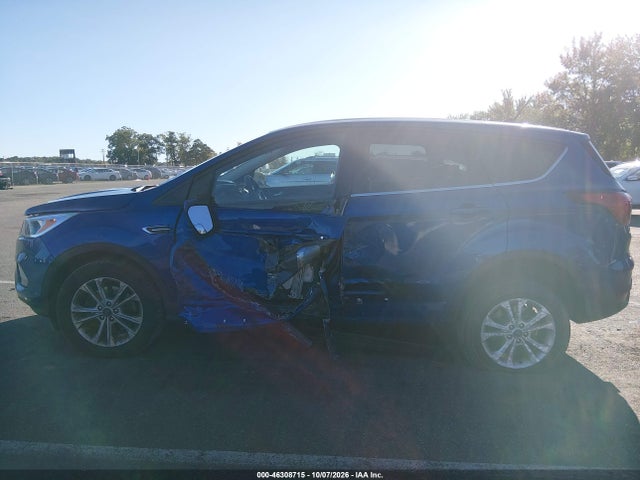 2019 Ford Escape Se მანქანა იყიდება აუქციონზე, vin: 1FMCU9GD4KUA73412, აუქციონის ნომერი: 46308715