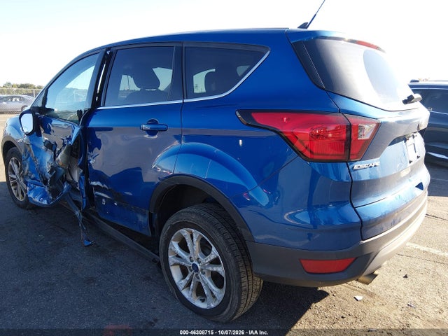2019 Ford Escape Se მანქანა იყიდება აუქციონზე, vin: 1FMCU9GD4KUA73412, აუქციონის ნომერი: 46308715