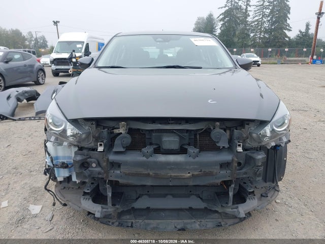 46308718 :رقم المزاد ، 3MZBN1L34JM160108 vin ، 2018 Mazda Mazda3 Touring مزاد بيع