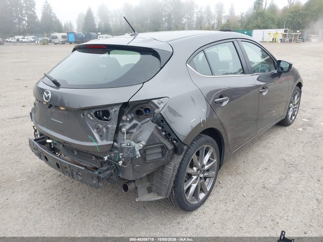 46308718 :رقم المزاد ، 3MZBN1L34JM160108 vin ، 2018 Mazda Mazda3 Touring مزاد بيع