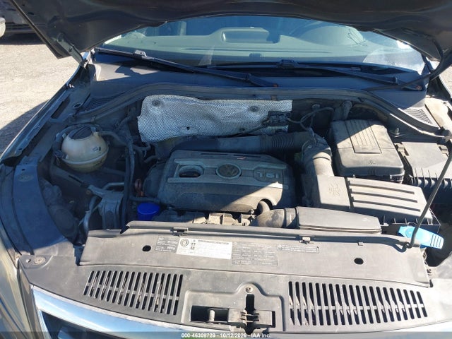 2010 Volkswagen Tiguan Sel მანქანა იყიდება აუქციონზე, vin: WVGBV7AX8AW525039, აუქციონის ნომერი: 46308729