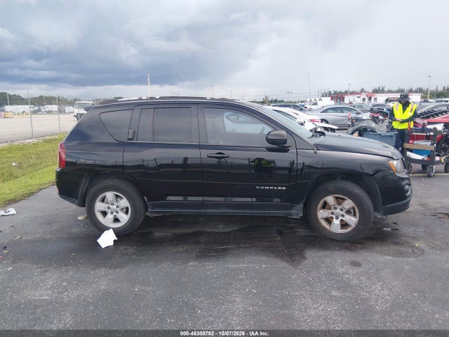 Продажа на аукционе авто 2016 Jeep Compass Sport, vin: 1C4NJCBA2GD731607, номер лота: 46308792