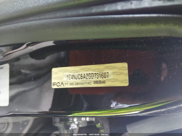 Продажа на аукционе авто 2016 Jeep Compass Sport, vin: 1C4NJCBA2GD731607, номер лота: 46308792