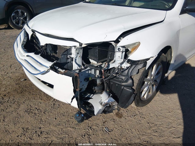2010 Toyota Camry Xle მანქანა იყიდება აუქციონზე, vin: 4T1BF3EK3AU510688, აუქციონის ნომერი: 46308821