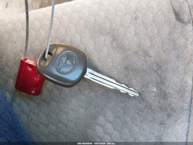 46308886 :رقم المزاد ، 4T1BF3EK1AU023621 vin ، 2010 Toyota Camry Le مزاد بيع