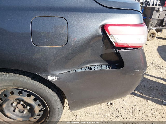 46308886 :رقم المزاد ، 4T1BF3EK1AU023621 vin ، 2010 Toyota Camry Le مزاد بيع