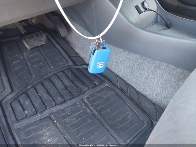 46308957 :رقم المزاد ، JTDKN3DU0B0277002 vin ، 2011 Toyota Prius Two مزاد بيع