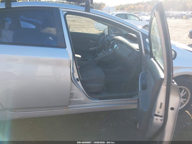 46308957 :رقم المزاد ، JTDKN3DU0B0277002 vin ، 2011 Toyota Prius Two مزاد بيع