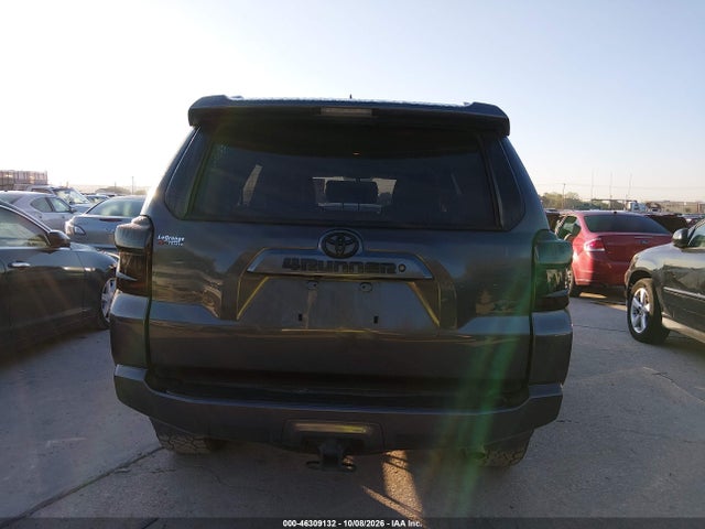 46309132 :رقم المزاد ، JTEZU5JR9J5186000 vin ، 2018 Toyota 4runner Sr5 مزاد بيع