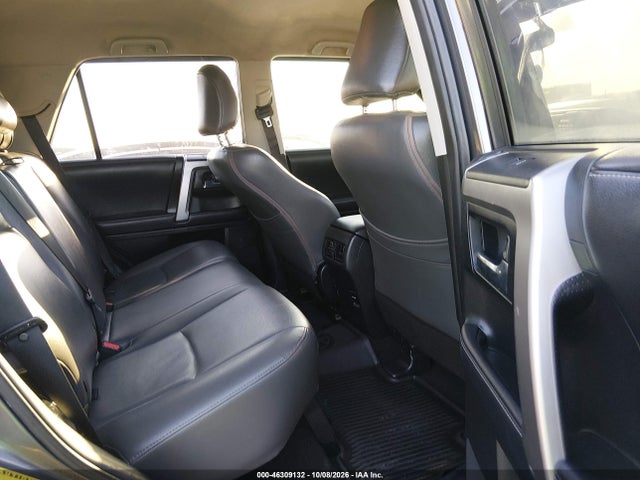 46309132 :رقم المزاد ، JTEZU5JR9J5186000 vin ، 2018 Toyota 4runner Sr5 مزاد بيع