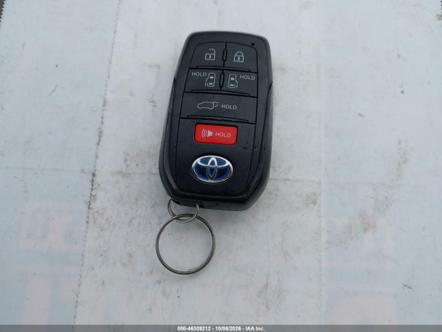 2021 Toyota Sienna Xle მანქანა იყიდება აუქციონზე, vin: 5TDJSKFC5MS030318, აუქციონის ნომერი: 46309212