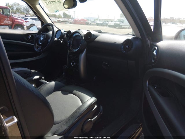 46309312 :رقم المزاد ، WMWSS1C57FWN94959 vin ، 2015 Mini Paceman Cooper مزاد بيع