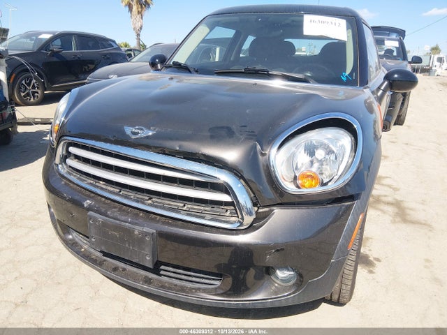 46309312 :رقم المزاد ، WMWSS1C57FWN94959 vin ، 2015 Mini Paceman Cooper مزاد بيع