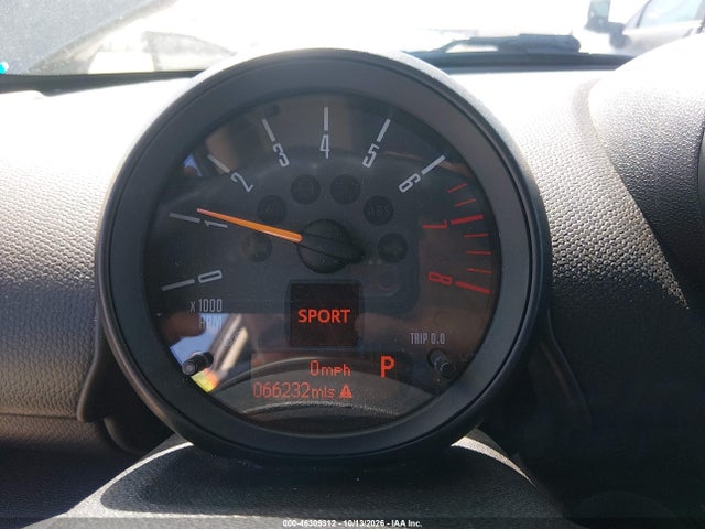 46309312 :رقم المزاد ، WMWSS1C57FWN94959 vin ، 2015 Mini Paceman Cooper مزاد بيع