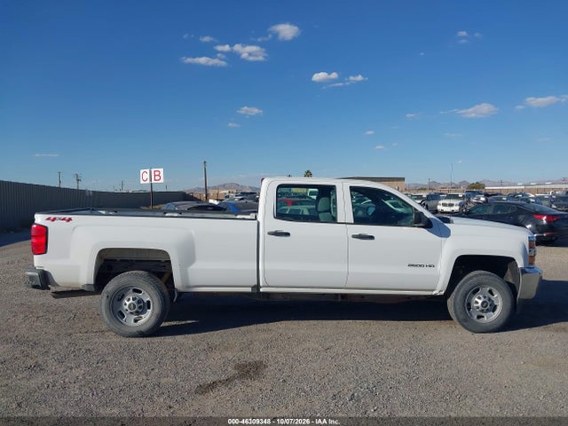 46309348 :رقم المزاد ، 1GC1KUEG0JF233435 vin ، 2018 Chevrolet Silverado 2500hd Wt مزاد بيع