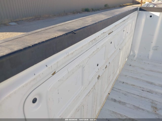 46309348 :رقم المزاد ، 1GC1KUEG0JF233435 vin ، 2018 Chevrolet Silverado 2500hd Wt مزاد بيع