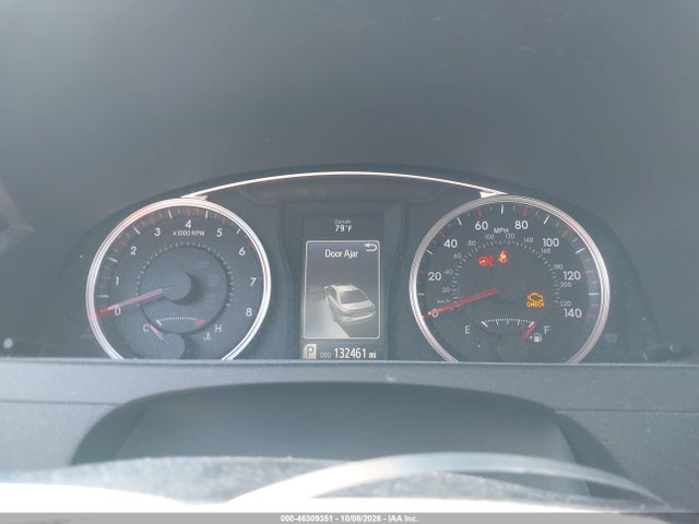 46309351 :رقم المزاد ، 4T1BF1FK1HU757592 vin ، 2017 Toyota Camry Se مزاد بيع