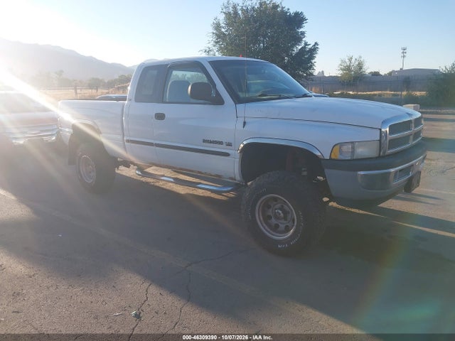 Продаж на аукціоні авто 2000 Dodge Ram 1500 St, vin: 3B7HF13Z9YM223194, номер лоту: 46309390