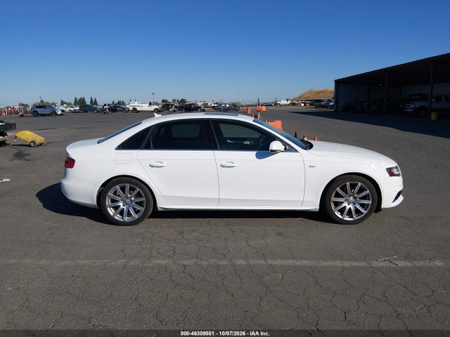 2012 Audi A4 2.0t Premium მანქანა იყიდება აუქციონზე, vin: WAUFFAFL8CN007198, აუქციონის ნომერი: 46309501