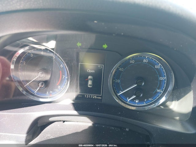 Toyota COROLLA SE 2017 5YFBURHE9HP655986 Image 7