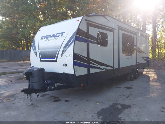 46309775 :رقم المزاد ، 4YDE29V20JF815753 vin ، 2018 Keystone Other مزاد بيع