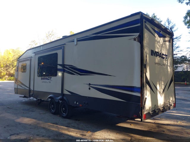 46309775 :رقم المزاد ، 4YDE29V20JF815753 vin ، 2018 Keystone Other مزاد بيع