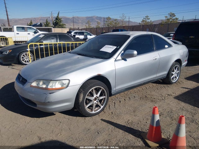 2000 Honda Accord 2.3 Ex მანქანა იყიდება აუქციონზე, vin: 1HGCG3168YA024843, აუქციონის ნომერი: 46309855
