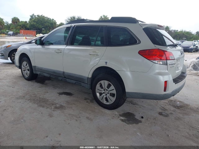 2013 Subaru Outback 2.5i მანქანა იყიდება აუქციონზე, vin: 4S4BRCAC2D3293778, აუქციონის ნომერი: 46309861