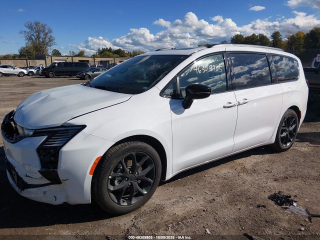 46309905 :رقم المزاد ، 2C4RC1GG6VR600994 vin ، 2027 Chrysler Pacifica مزاد بيع