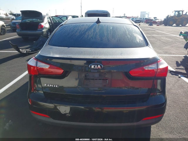 KIA FORTE LX 2016 KNAFK4A60G5587583 Image 17