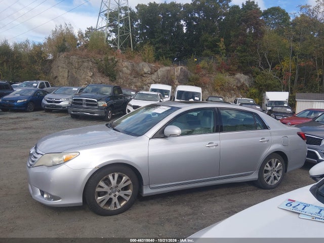 46310040 :رقم المزاد ، 4T1BK3DB2BU389683 vin ، 2011 Toyota Avalon مزاد بيع