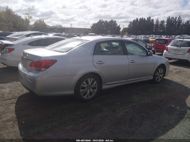 46310040 :رقم المزاد ، 4T1BK3DB2BU389683 vin ، 2011 Toyota Avalon مزاد بيع