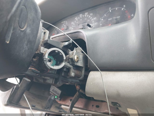 Продаж на аукціоні авто 2000 Ford F-350 Lariat/xl/xlt, vin: 1FDWX36F0YEA30760, номер лоту: 46310070