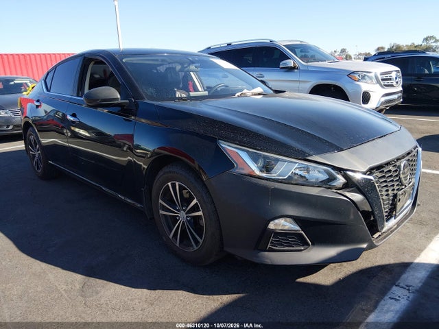 2019 1N4BL4BV5KN310382 main image