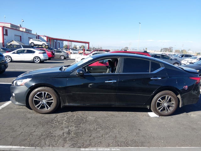 1N4BL4BV5KN310382 Nissan Altima 2.5 S