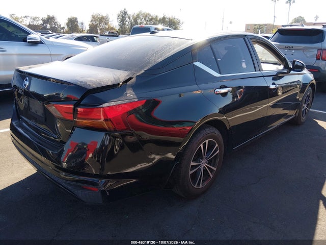 1N4BL4BV5KN310382 Nissan Altima 2.5 S