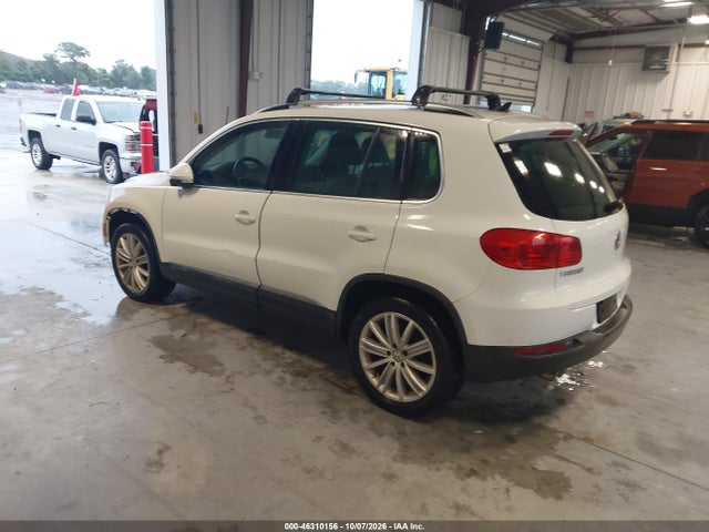46310156 :رقم المزاد ، WVGAV7AX2FW559173 vin ، 2015 Volkswagen Tiguan Sel مزاد بيع