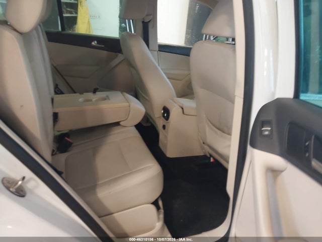 46310156 :رقم المزاد ، WVGAV7AX2FW559173 vin ، 2015 Volkswagen Tiguan Sel مزاد بيع