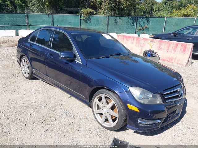 Aukcja sprzedaży 2014 Mercedes-benz C 300 Sport 4matic, vin: WDDGF8AB7EA942811, numer aukcji: 46310253