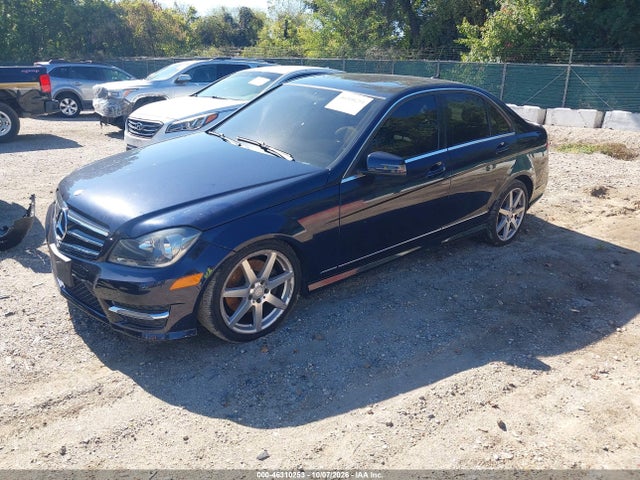 2014 Mercedes-benz C 300 Sport 4matic მანქანა იყიდება აუქციონზე, vin: WDDGF8AB7EA942811, აუქციონის ნომერი: 46310253