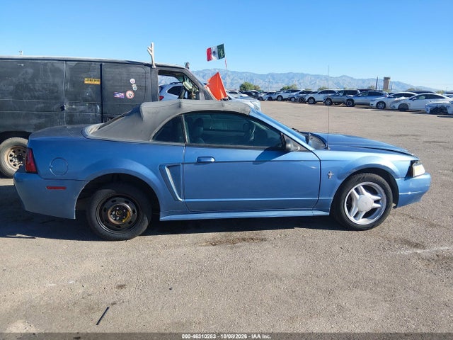 2000 Ford Mustang მანქანა იყიდება აუქციონზე, vin: 1FAFP4449YF266531, აუქციონის ნომერი: 46310283