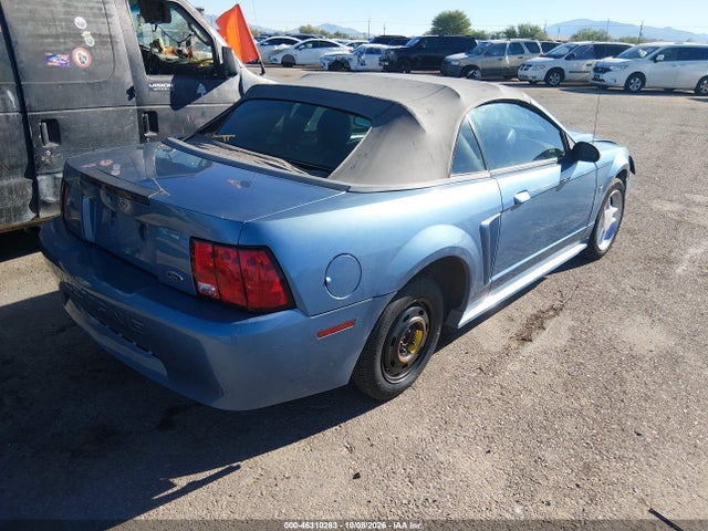 2000 Ford Mustang მანქანა იყიდება აუქციონზე, vin: 1FAFP4449YF266531, აუქციონის ნომერი: 46310283