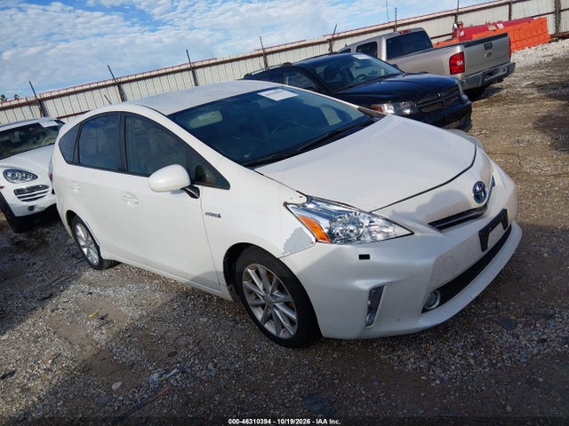 Продаж на аукціоні авто 2014 Toyota Prius V Five, vin: JTDZN3EU2E3311795, номер лоту: 46310394